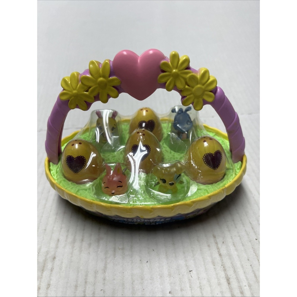 Hatchimals CollEGGtibles‎ Basket with 6 Hatchimals NEW Lamb Chick Easter
